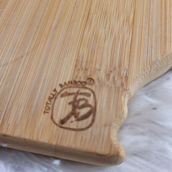 Totally Bamboo California State Shaped Bamboo Serving & Cutting Board - Picture 3 of 6